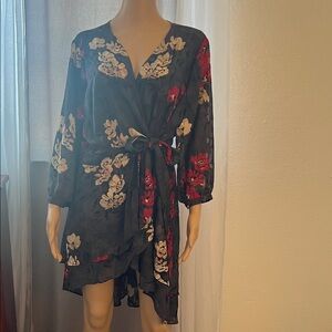 Torrid Floral Women's Wrap Dress - Black and Red